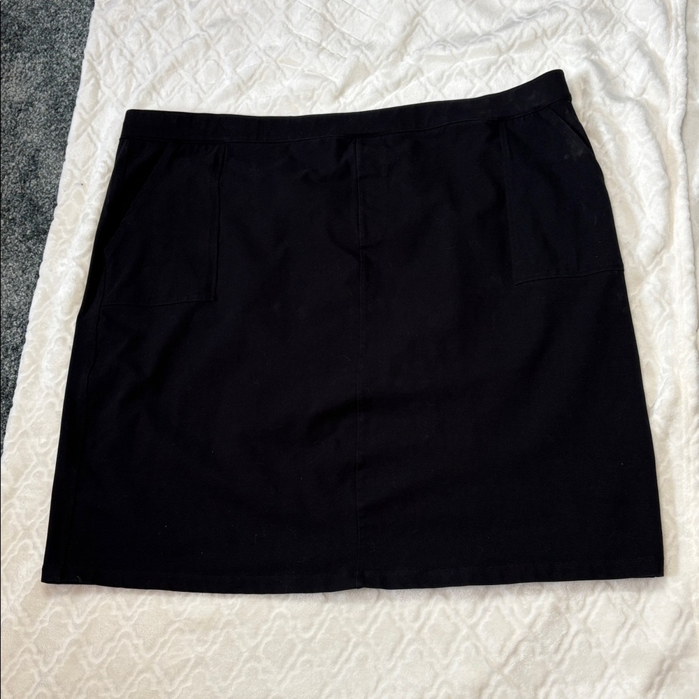 Classic Black Mini Skirt. 
3X